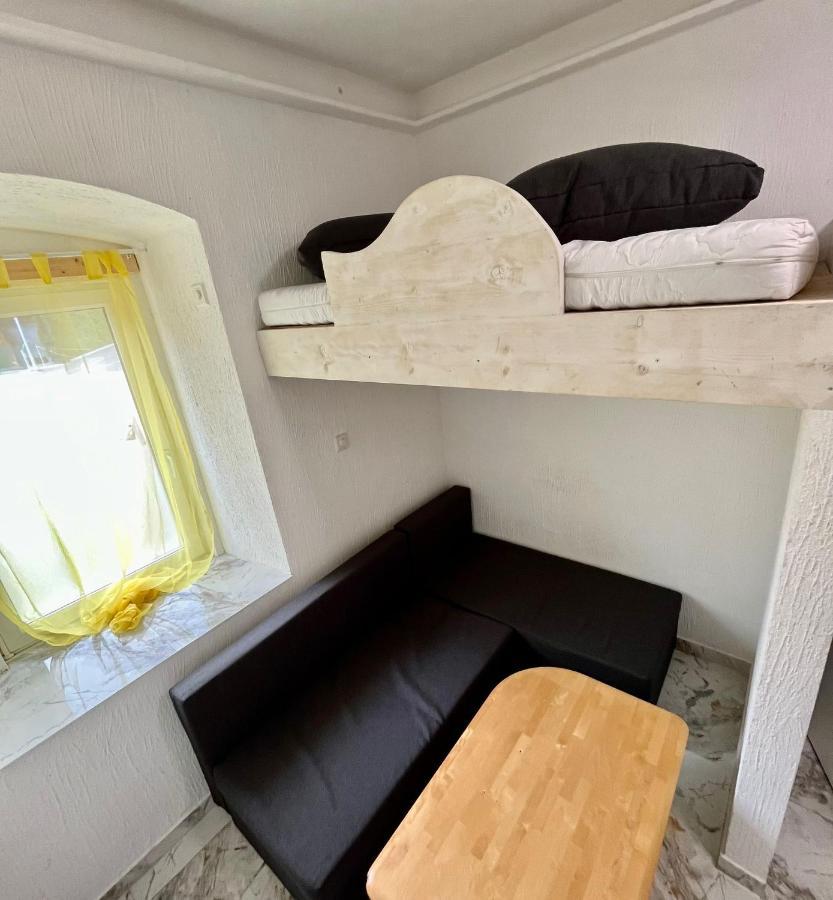 Zimmer Leoben Donawitz Naehe Voest Exterior foto